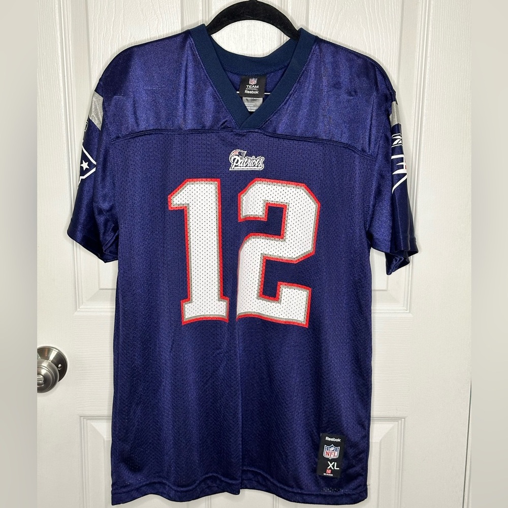 Youth XL New England Patriots Tom Brady Football Jersey